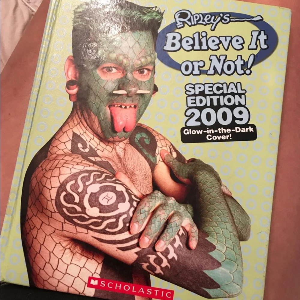 Ripleys believe it or not collection bundle